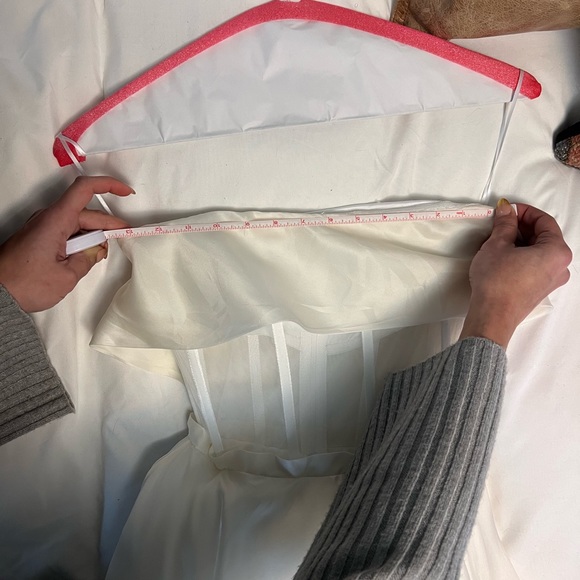 Katherine Tash REN wedding dress - Picture 10 of 14